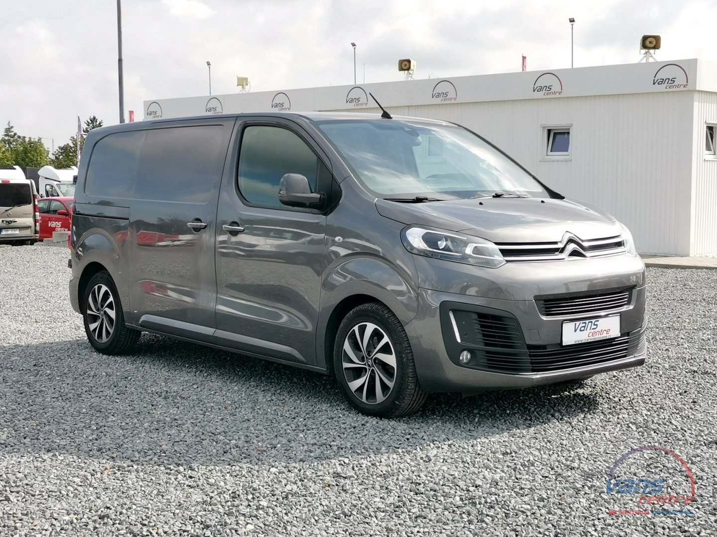 Citroën JUMPY 2.0HDI/130KW AUTOMAT/ PLNÁ VÝBAVA!