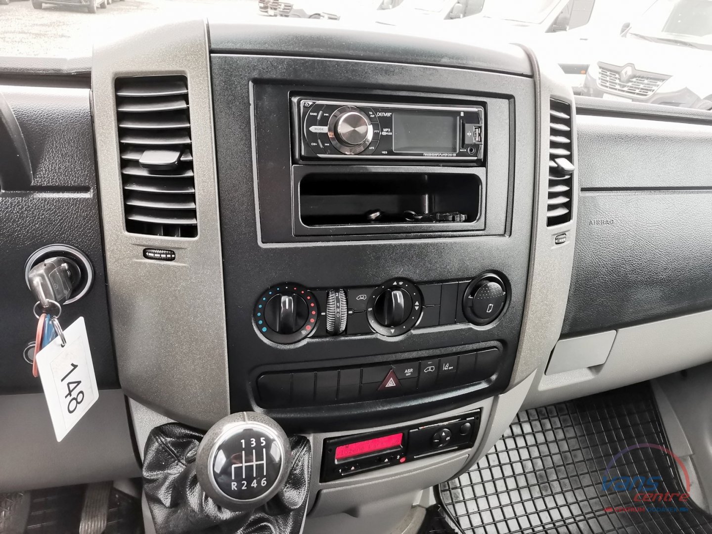 Peugeot BOXER 2.0HDI/96KW L2H2 6 MÍST/ KLIMA/ ČR