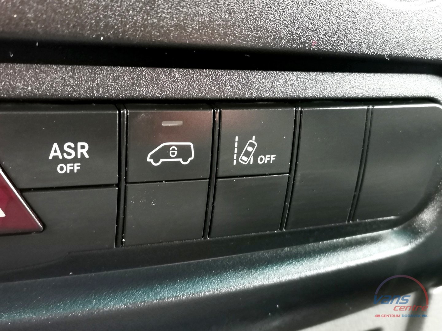 Peugeot BOXER 2.0HDI/96KW L2H2 6 MÍST/ KLIMA/ ČR