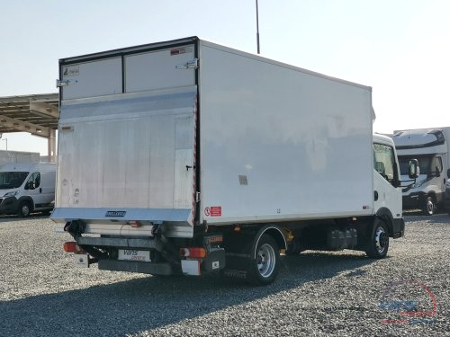 Nissan CABSTAR NT400 35.13 MRAZÍ/CHLADÍ/ 8 PALET/ H.ČELO
