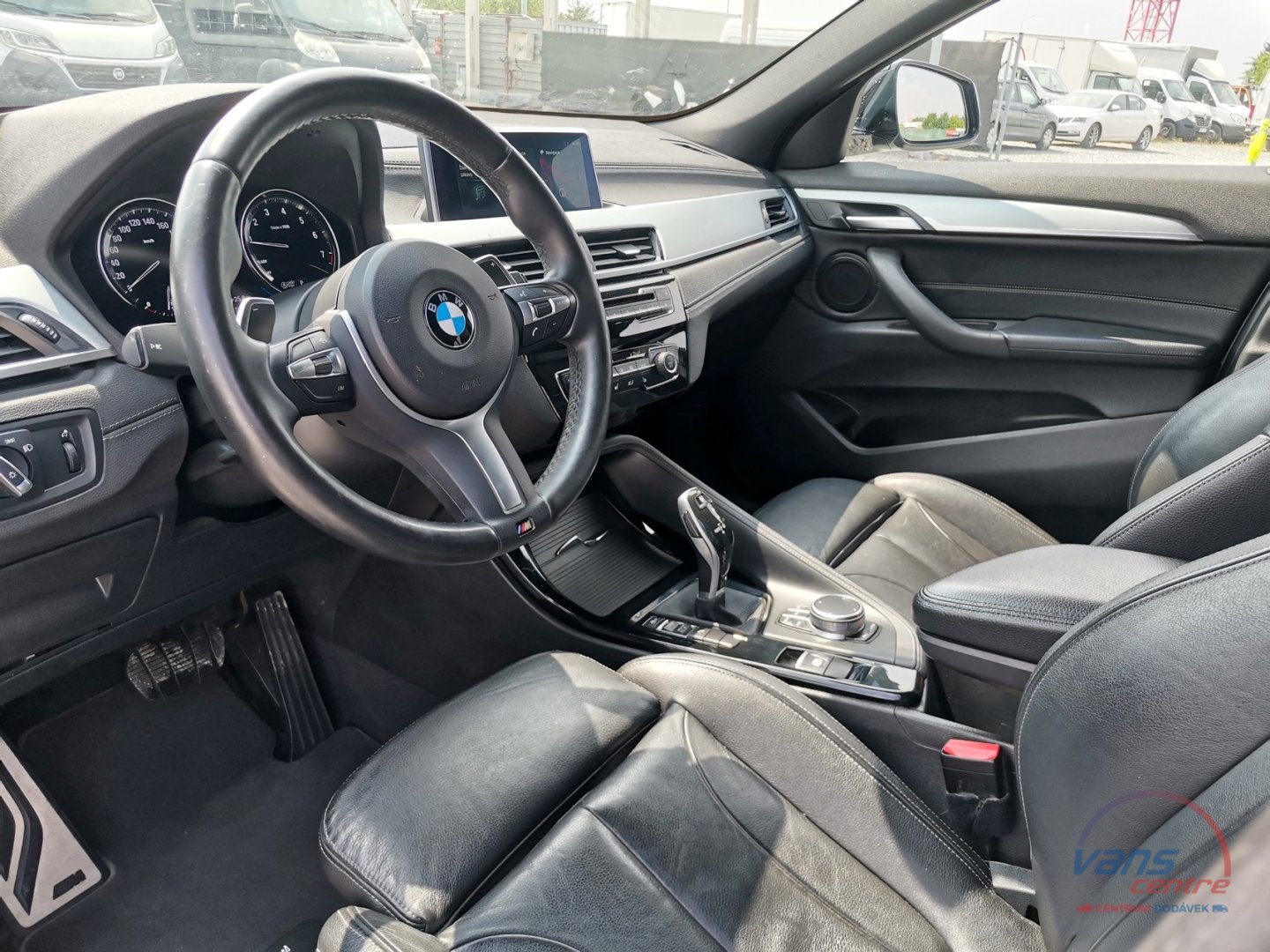 BMW X2 SDRIVE20I M SPORT/ BMW LED/ NAVI/ HUD 