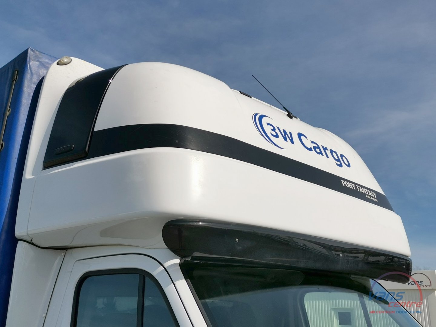 Renault MASTER 165DCI VALNÍK 9 PALET/ MĚCHY/ KLIMA/ ČR