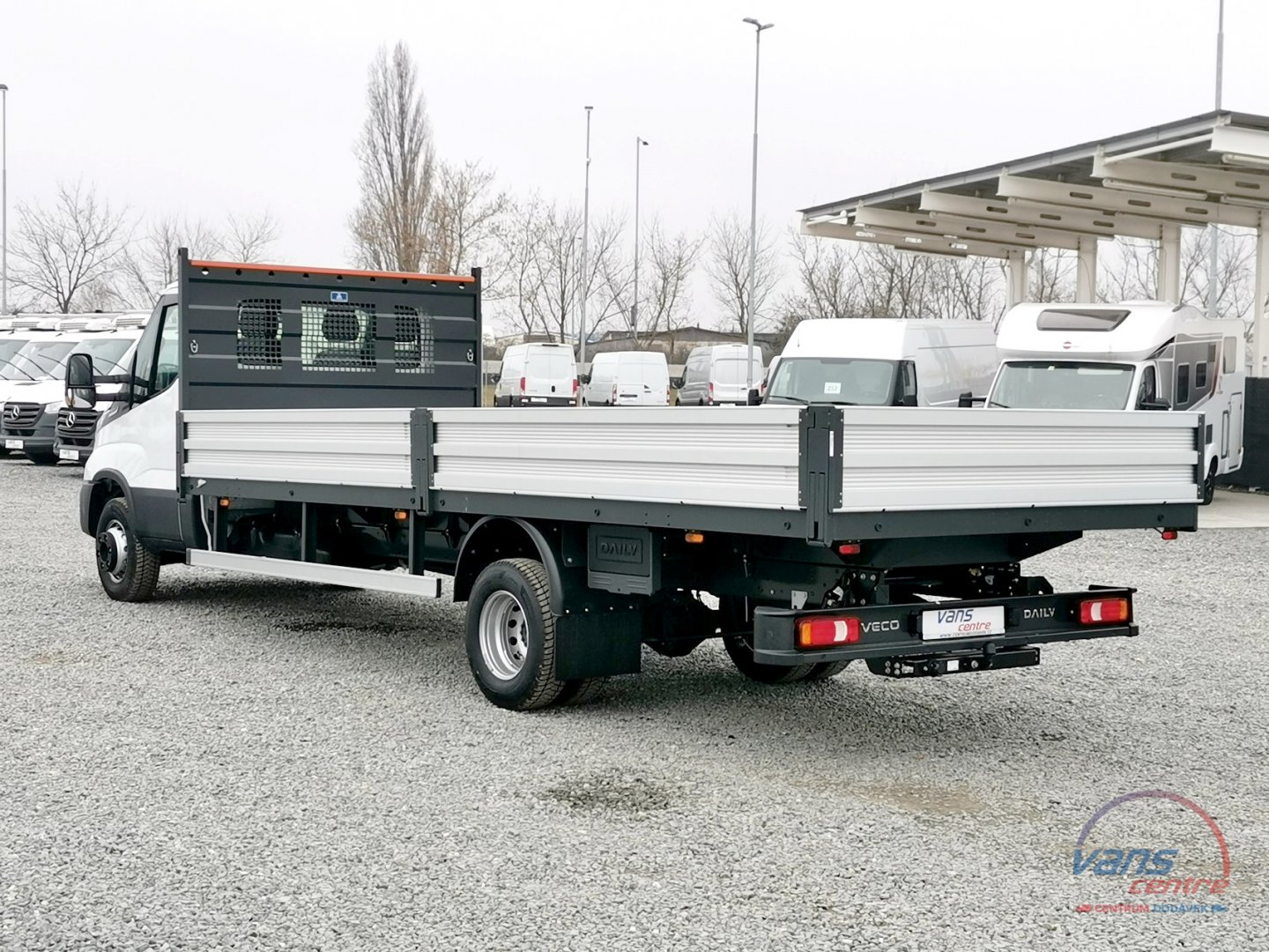 Iveco DAILY 70C18 HI-MATIC/ VALNÍK 6M/ TAŽNÉ 3,5T/ NOVÉ!