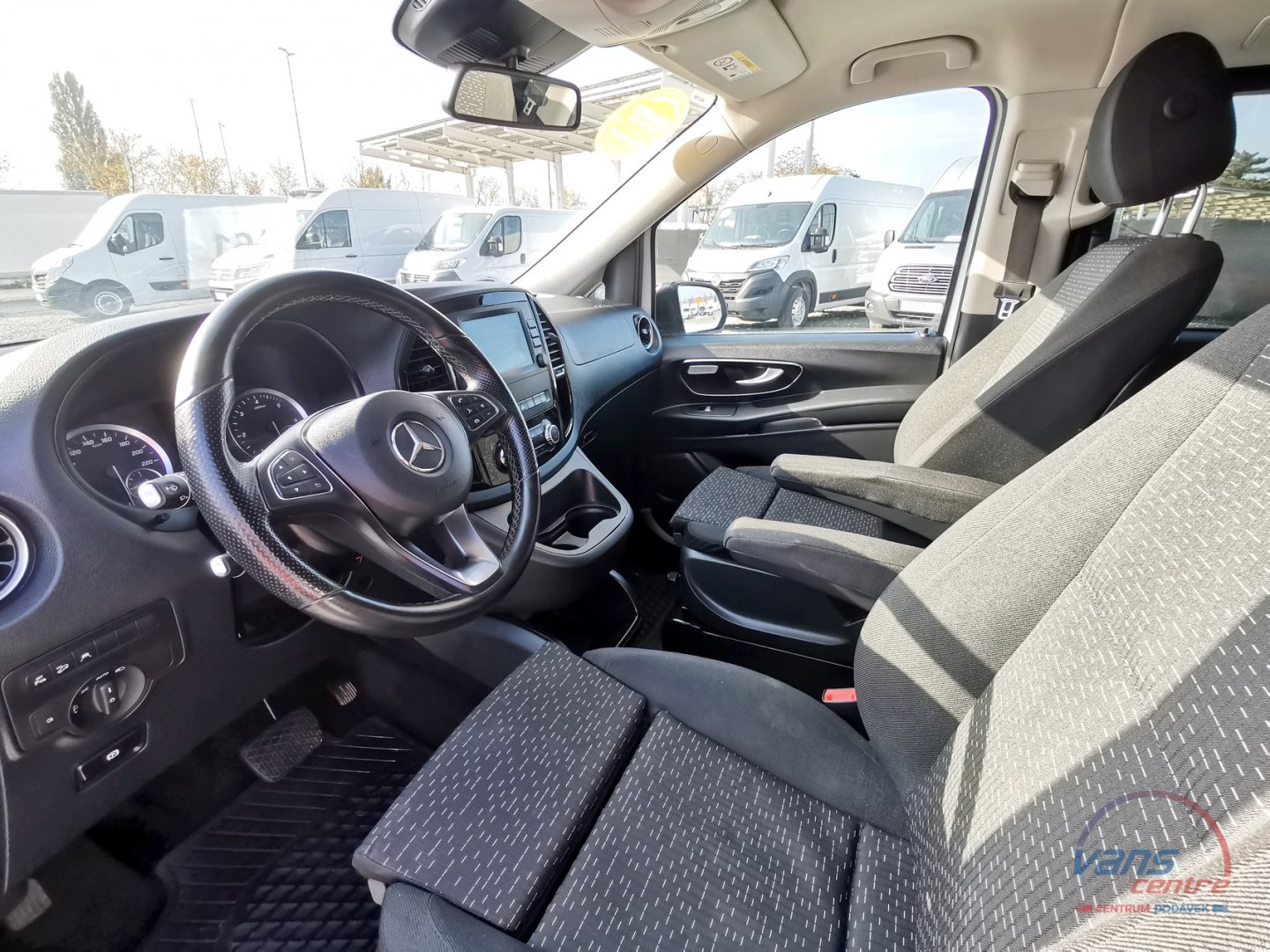 Mercedes-Benz VITO 119CDI TOURER/ 4X4/ 8 MÍST/ KAMERA/ ČR