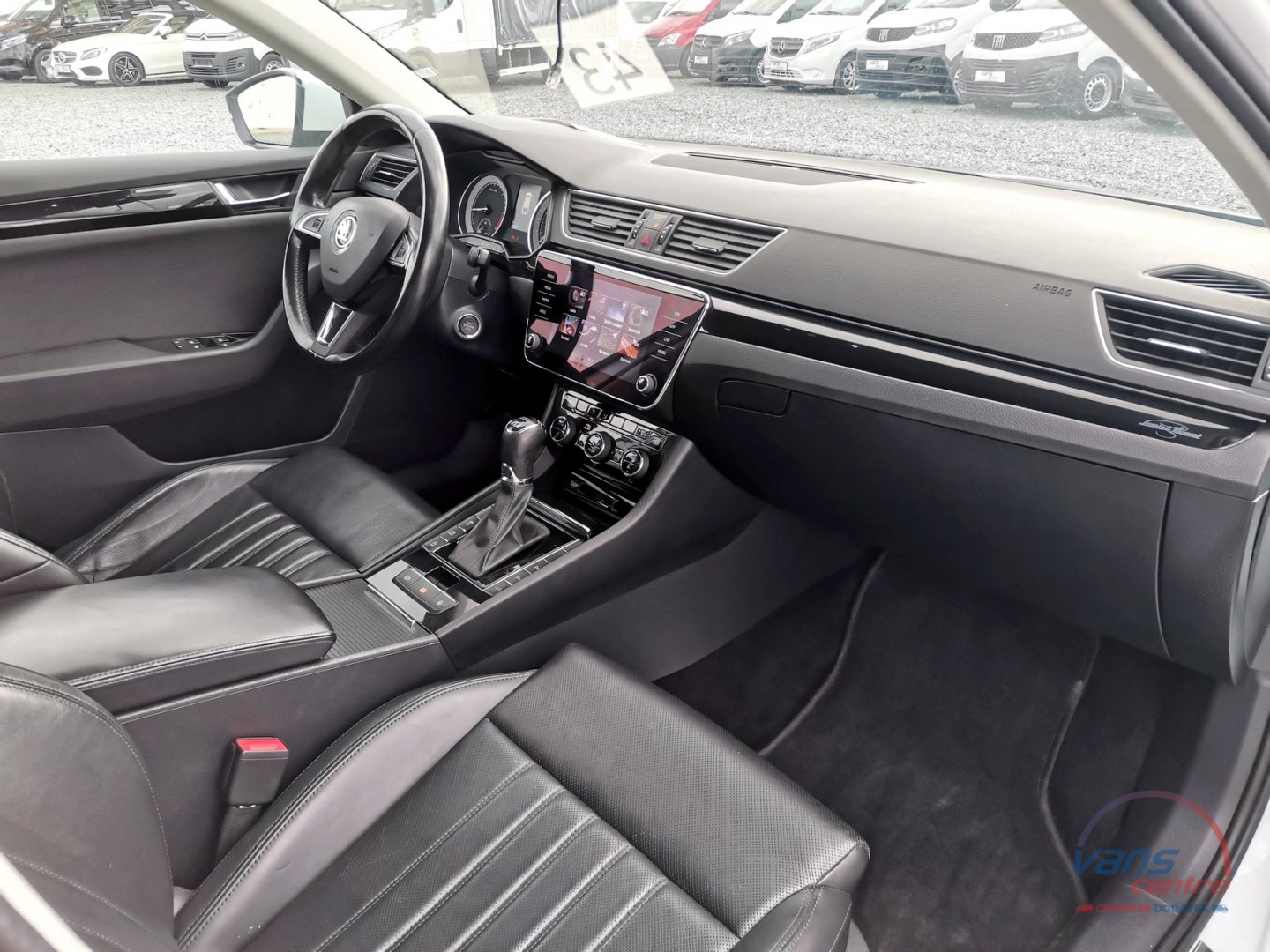 Škoda SUPERB 2.0TDI 140KW/ DSG/ 4X4/ L&K/ WEBASTO
