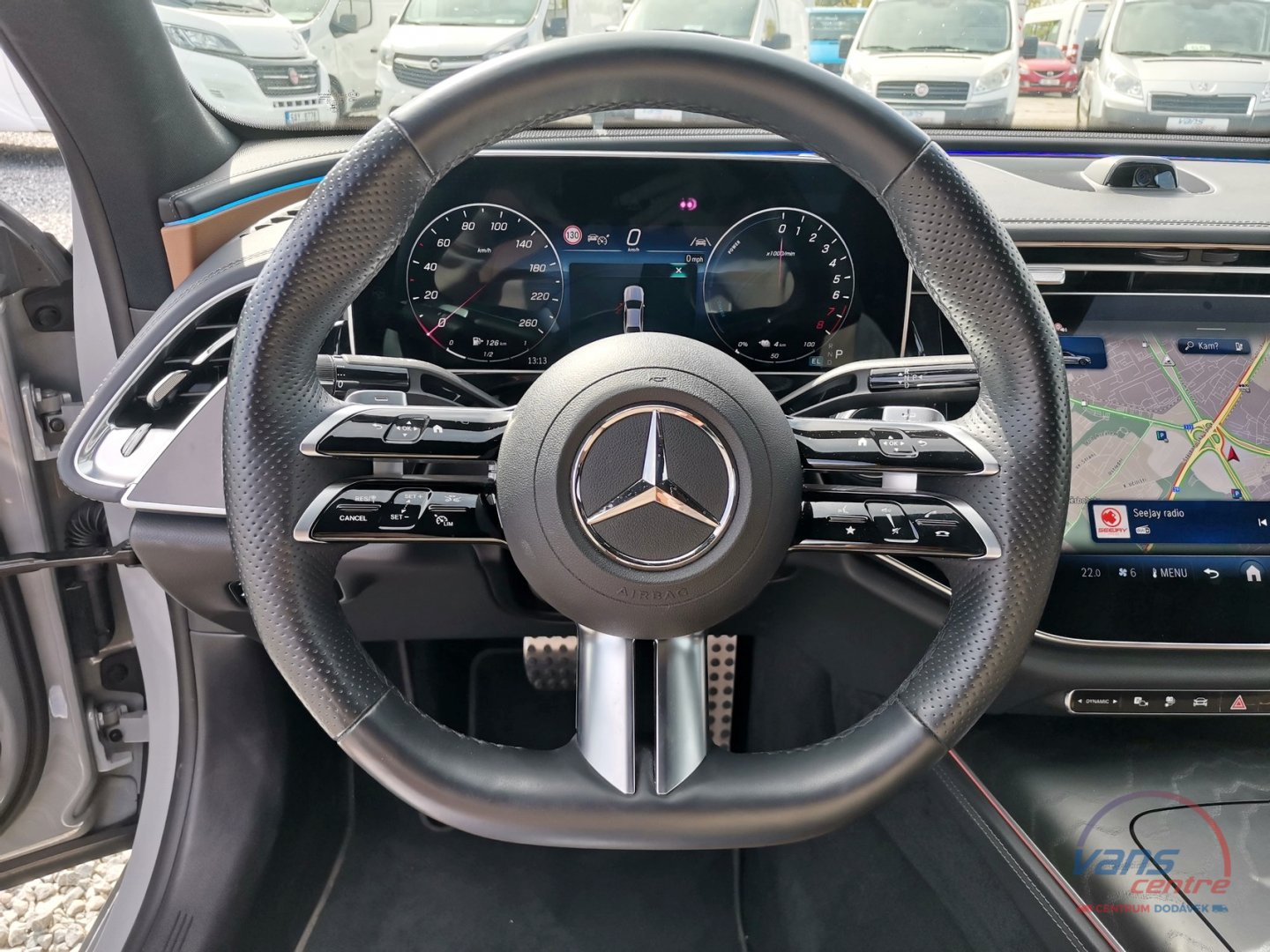 Mercedes-Benz E400 E 4MATIC/ AMG/ AIRMATIC/ HUD/ 35347KM
