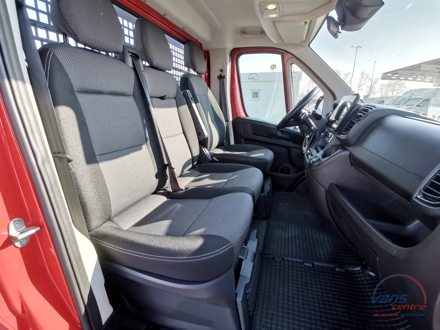 Fiat DUCATO 180/2.3 AT VALNÍK 4,2M/ TAŽNÉ 3T/ ČR/ 1.MAJ.