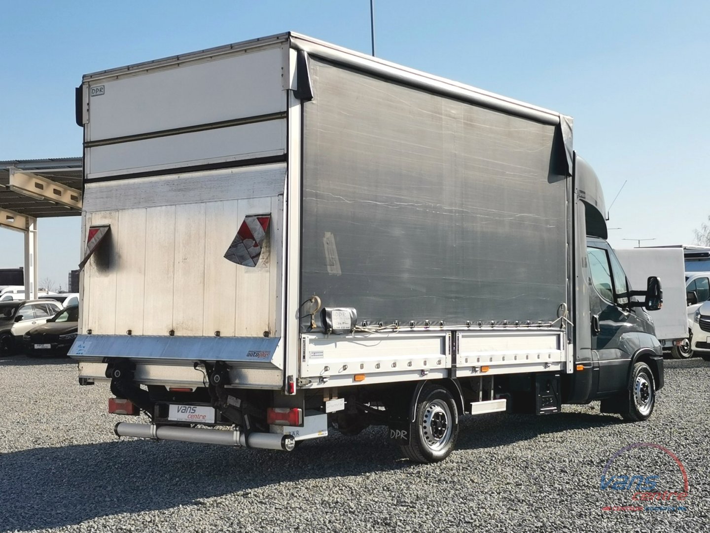 Iveco DAILY 35S18 HI-MATIC/ SHRNOVACÍ 8 PALET/ HYDR.ČELO 
