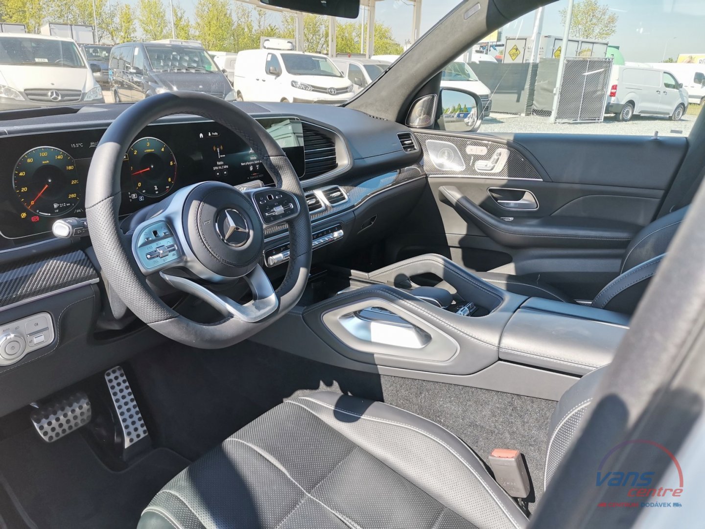 Mercedes-Benz GLS 400D 4MATIC/ AMG/ PANO/ 7 MÍST/ TOP VÝBAVA!