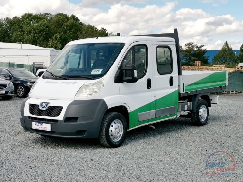 Peugeot BOXER 2.2HDI/96KW VALNÍK 2,4M/ 7 MÍST/ TAŽNÉ