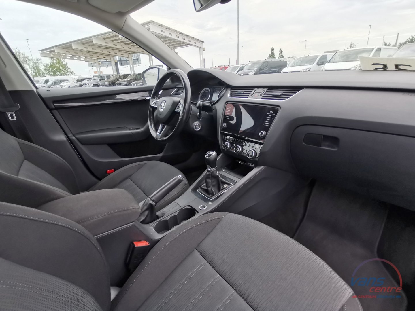 Škoda OCTAVIA 1.6TDI/85KW STYLE/ FULL LED