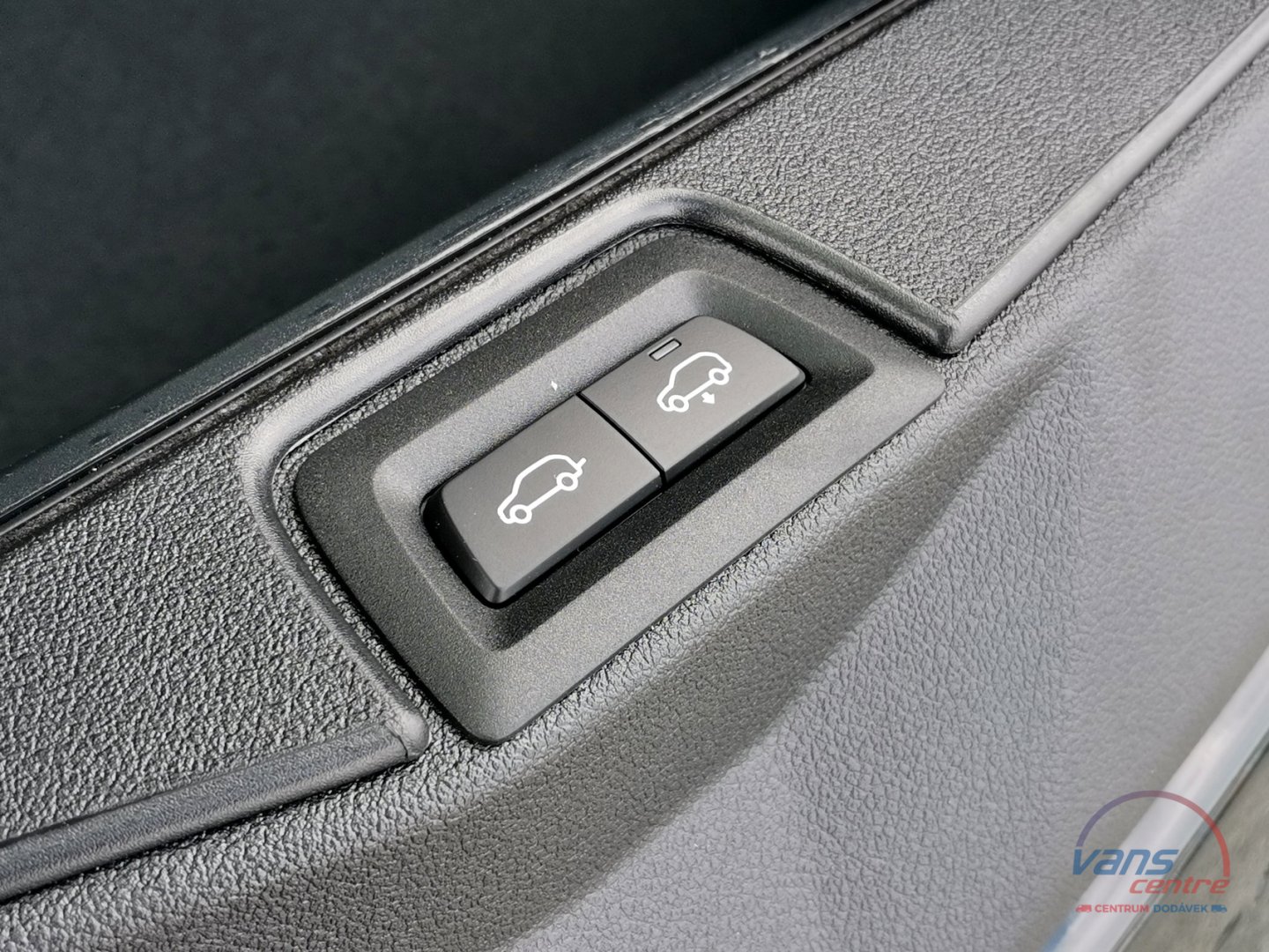 BMW X5 XDRIVE40D M-SPORT/ ZÁRUKA