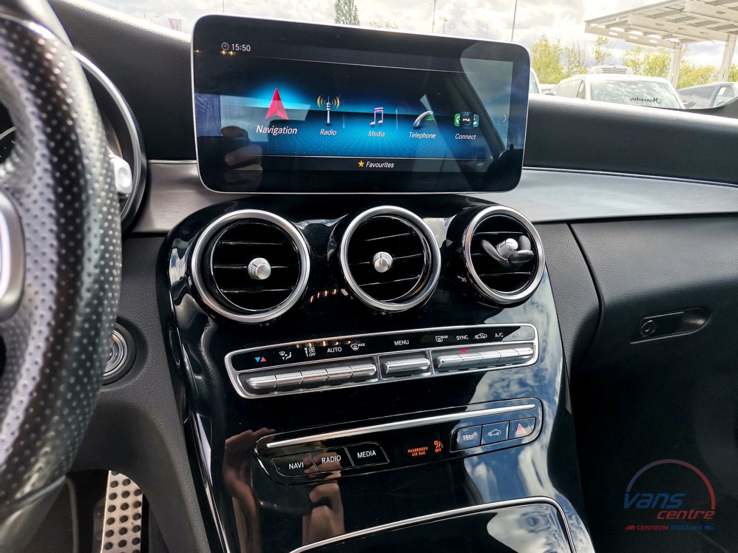 Mercedes-Benz C300D KUPÉ/ AMG/ NAVI/ LED