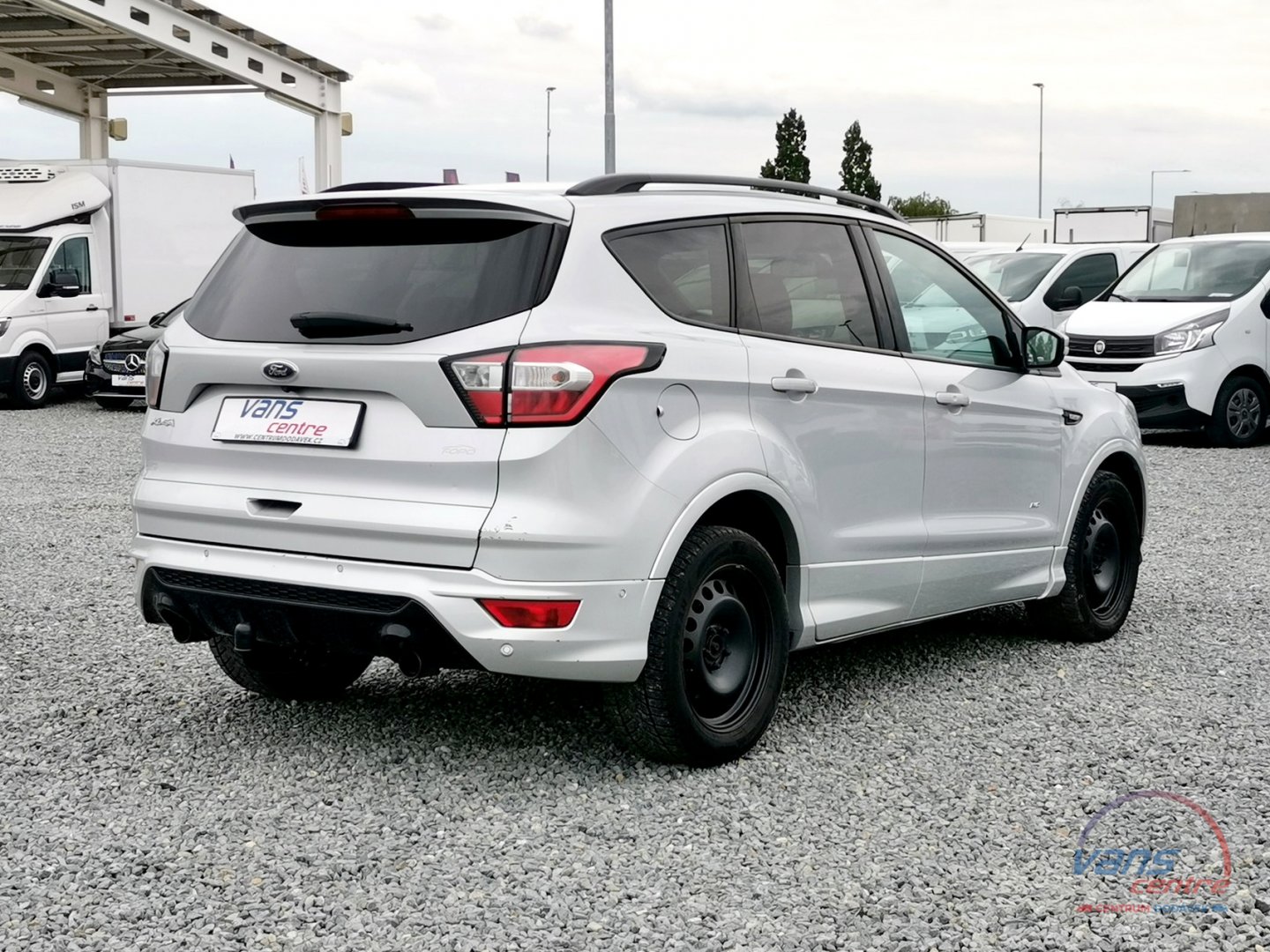 Ford KUGA ST-LINE 2.0TDCI/AT/ 4WD/ KEYFREE/ TAŽNÉ  