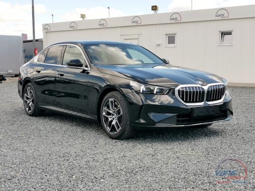BMW 520I / HARMAN KARDON/BLACK SAPPHIRE/ SKLADEM IHNED!