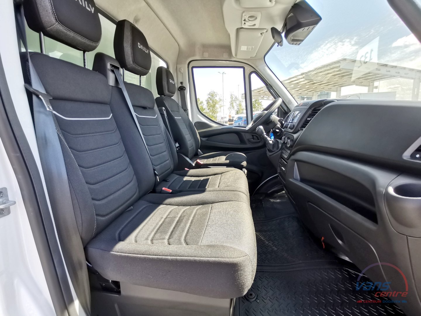 Iveco DAILY 70C18 MRAZÍ/2 KOMORY/380V