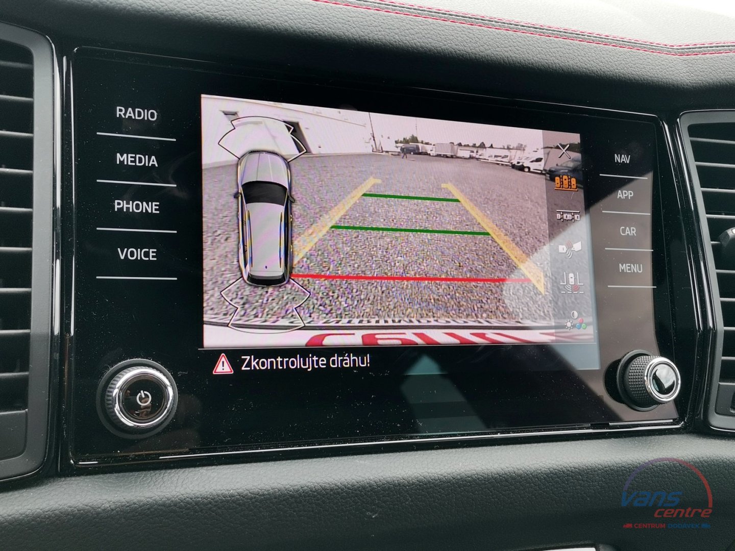 Škoda KODIAQ RS 2.0TSI DSG/ 4X4/ KEYLESS/ TAŽNÉ/ ZÁRUKA