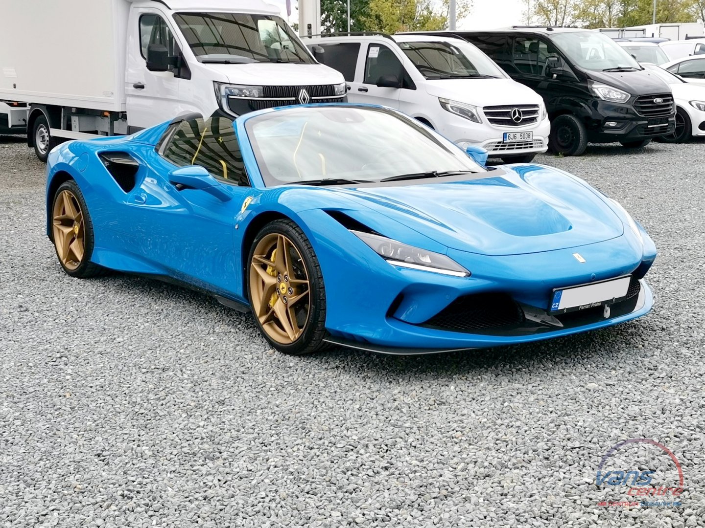 Ferrari F8 SPIDER/ LIFT/ 360 KAMERA/ JBL/ CARBON
