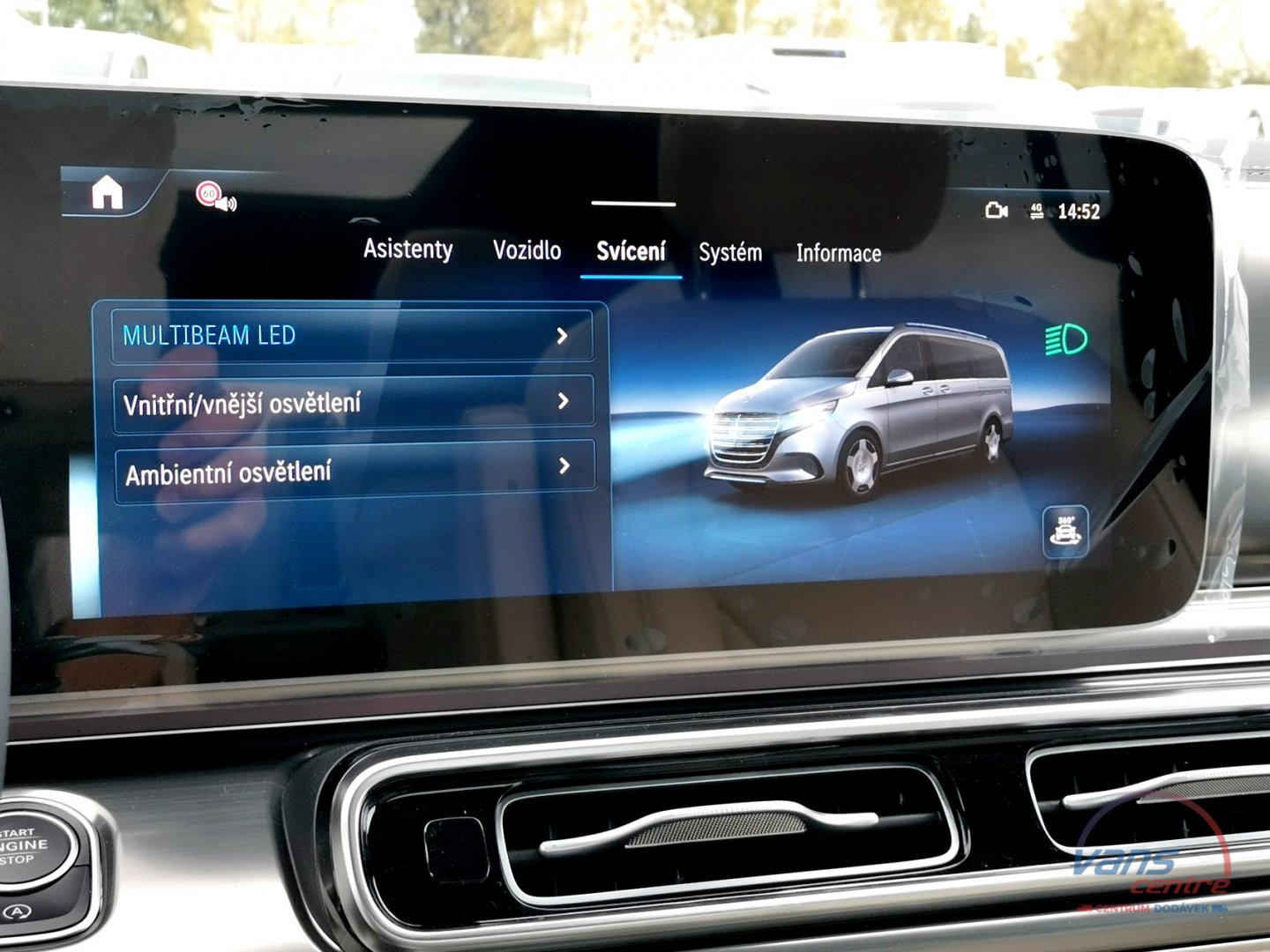 Mercedes-Benz V300 D 4MATIC/ AMG/ EXCLUSIVE/ 7 MÍST/ PANORAMA