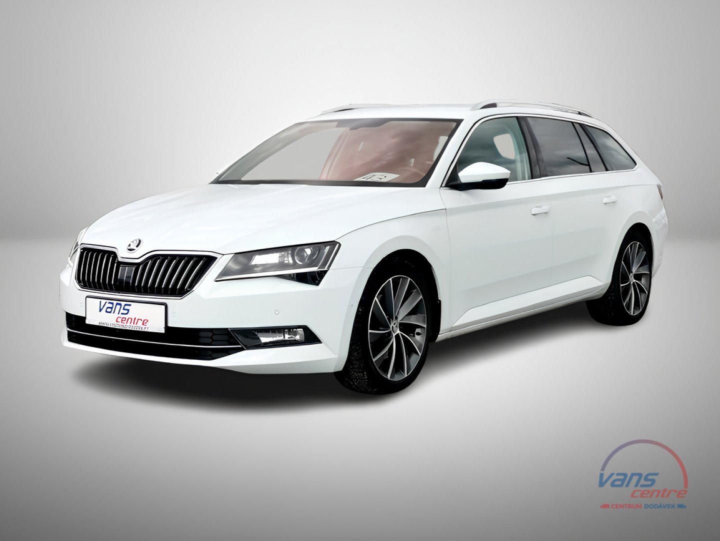 Škoda SUPERB 2.0TDI 140KW/ DSG/ 4X4/ L&K/ WEBASTO