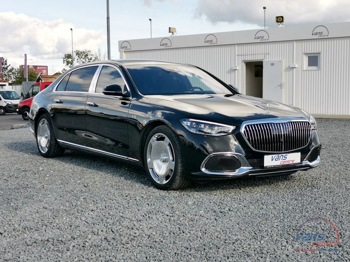 Mercedes-Benz MAYBACH S 680 4MATIC/ CHAUFFEUR/ MASSAGE/ ZÁRUKA