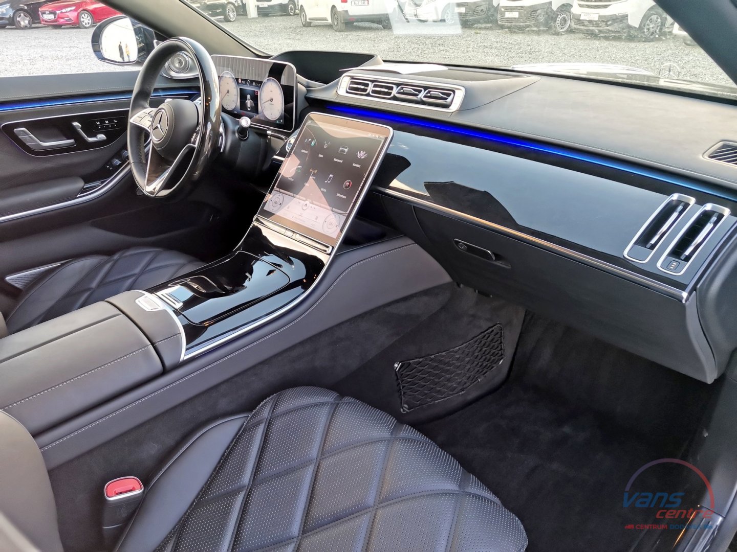Mercedes-Benz MAYBACH S 680 4MATIC/ CHAUFFEUR/ MASSAGE/ ZÁRUKA