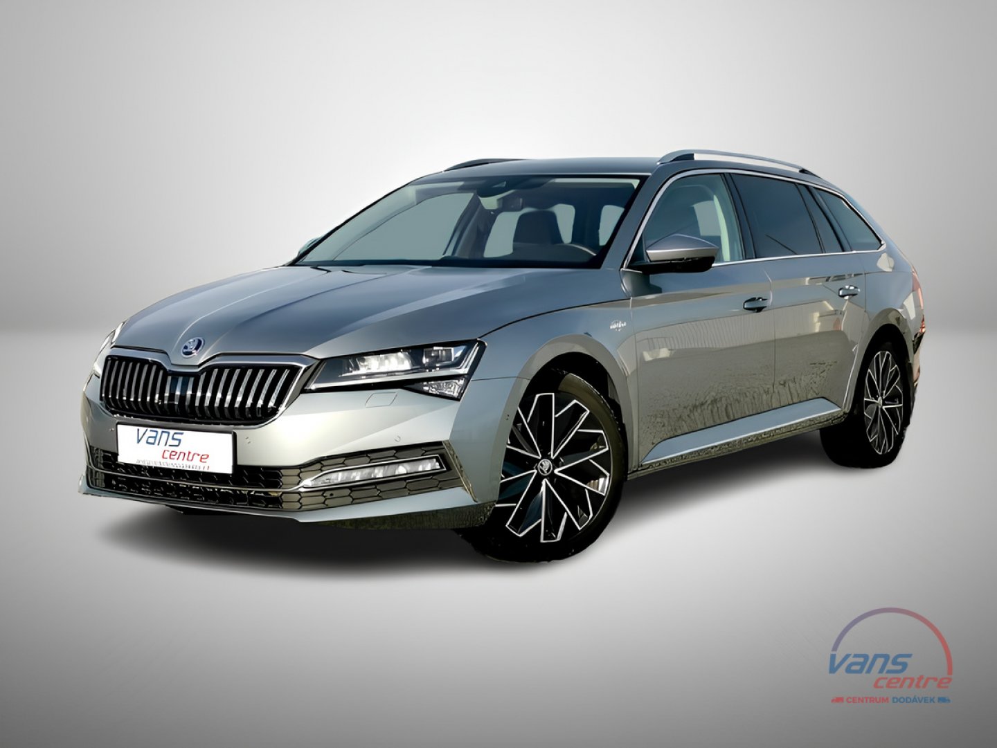 Škoda SUPERB 2.0TDI/140KW DSG/ 4X4/ L&K/ TAŽNÉ 