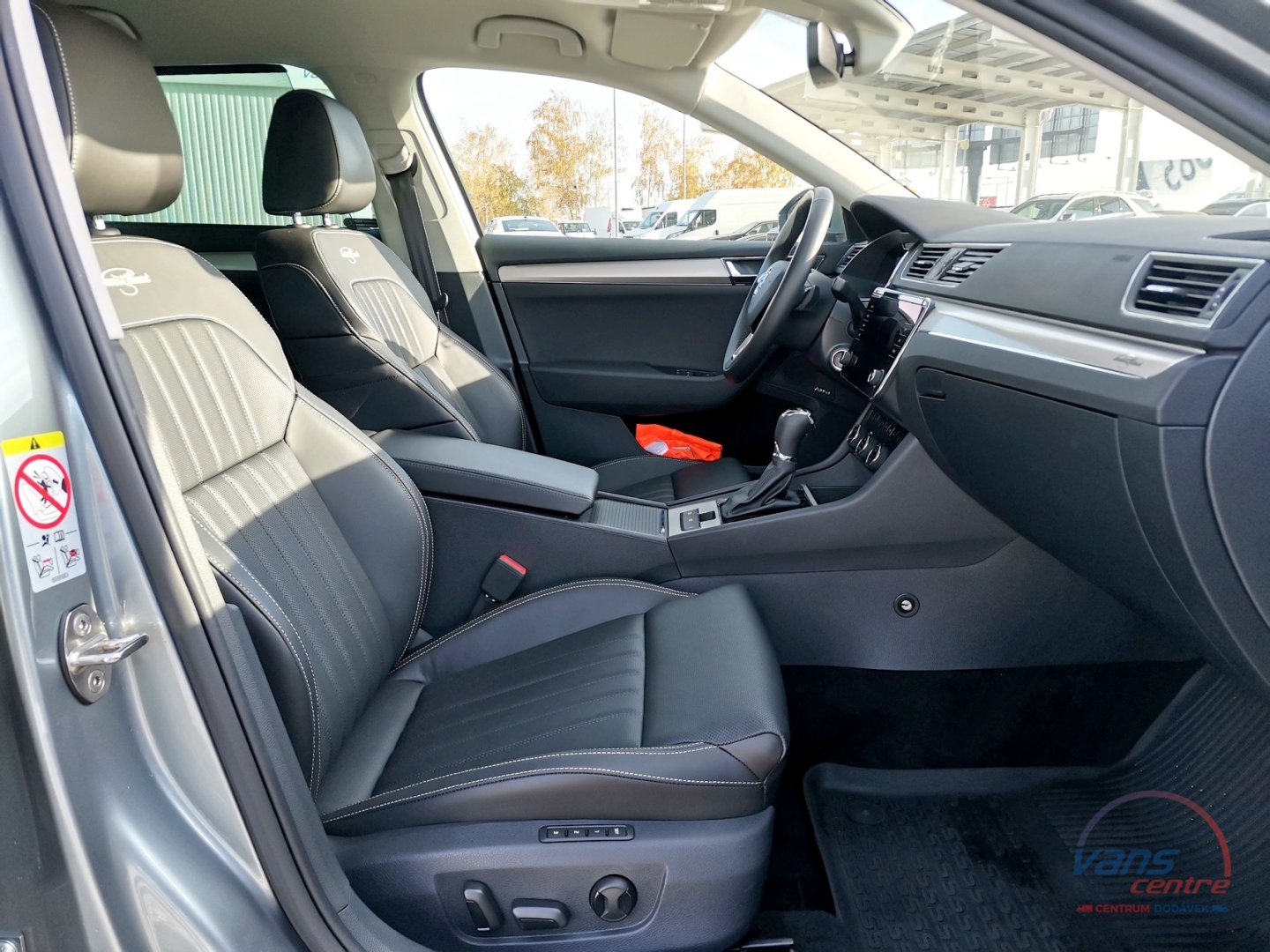 Škoda SUPERB 2.0TDI/140KW DSG/ 4X4/ L&K/ TAŽNÉ 