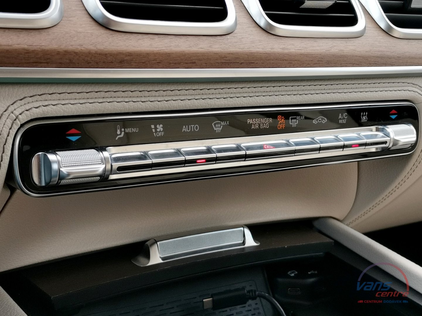 Mercedes-Benz GLS 580 4MATIC/ AMG/ 7 MÍST/ HUD/ TAŽNÉ