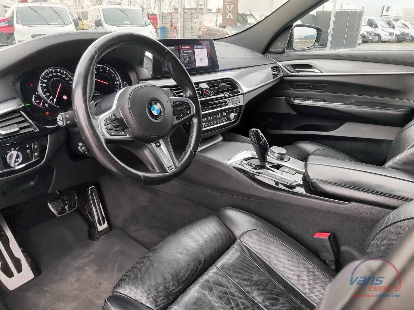 BMW 640I GT/ XDRIVE/ M SPORT/ VZDUCH/ MASÁŽ/ HUD