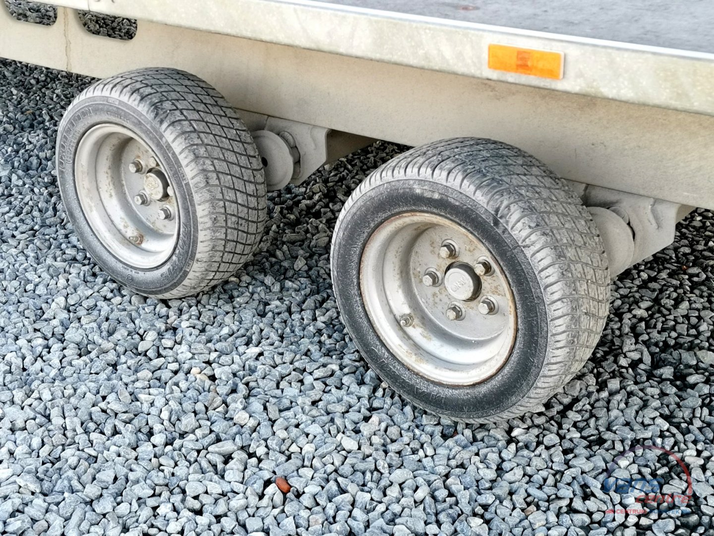 Kobras 9BC2-1600/ PODVALNÍK 4,9M 