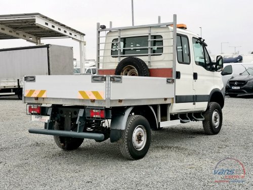 Iveco DAILY 55S17W 4X4/ VALNÍK 2,1M/ 7 MÍST/ TAŽNÉ  