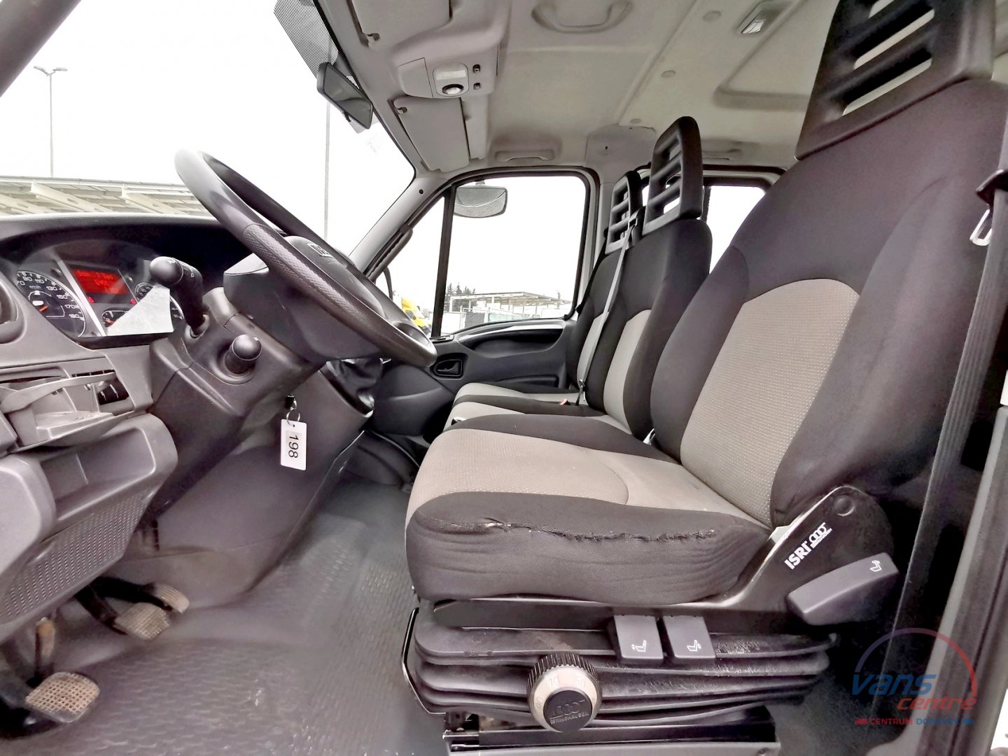 Iveco DAILY 55S17W 4X4/ VALNÍK 2,1M/ 7 MÍST/ TAŽNÉ  