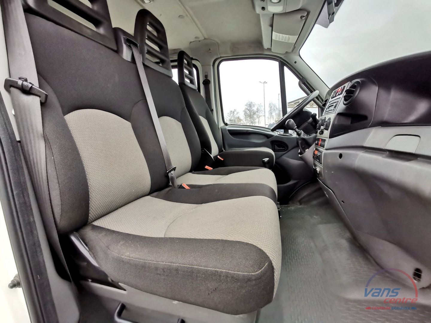 Iveco DAILY 55S17W 4X4/ VALNÍK 2,1M/ 7 MÍST/ TAŽNÉ  