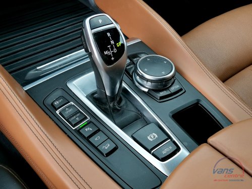 BMW X6 XDRIVE 30D / NAPPA/ HUD/ TV/ SOFT-CLOSE/ LED