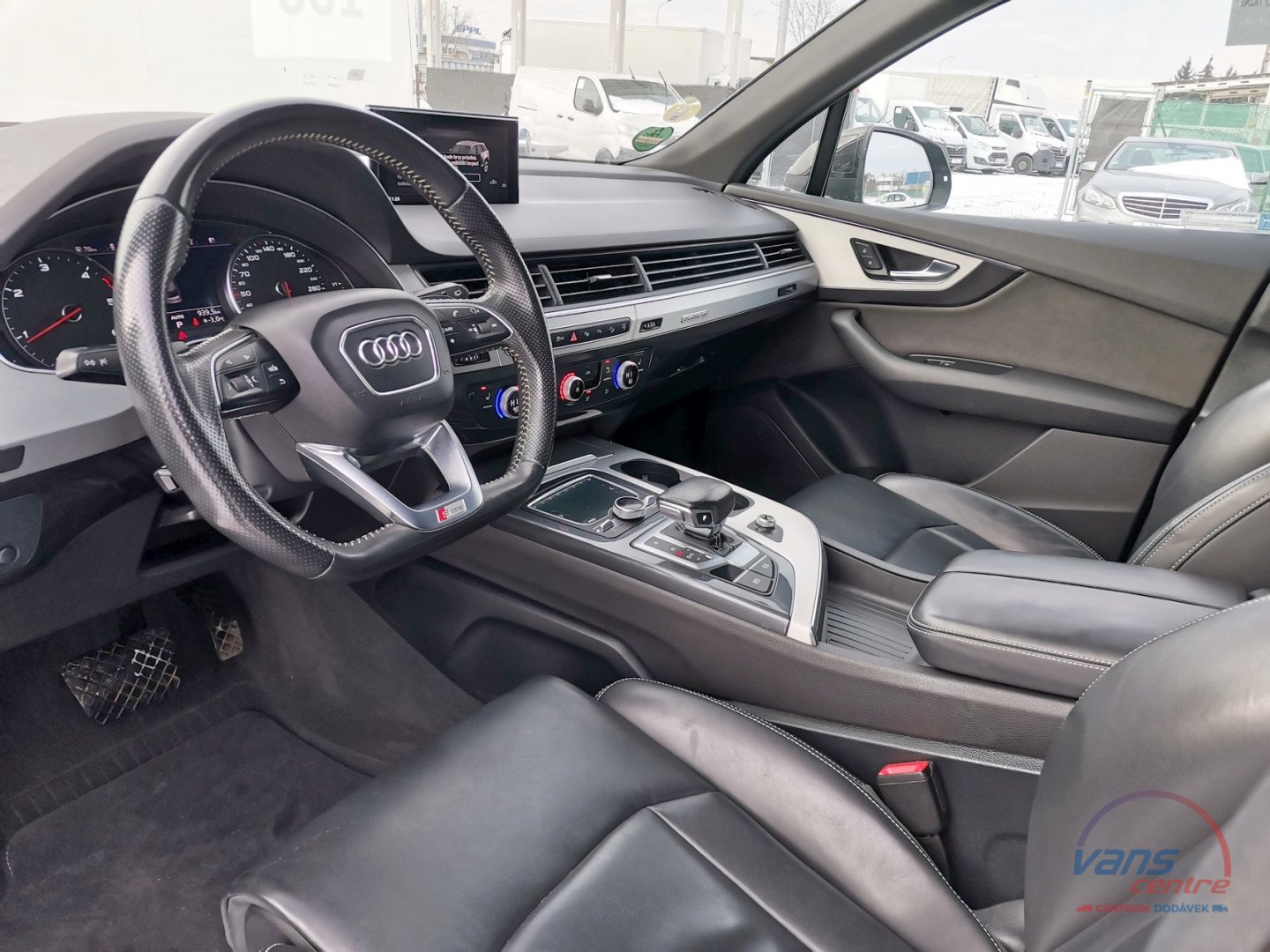 Audi Q7 3.0TDI/V6 QUATTRO/ S-LINE/ TAŽNÉ