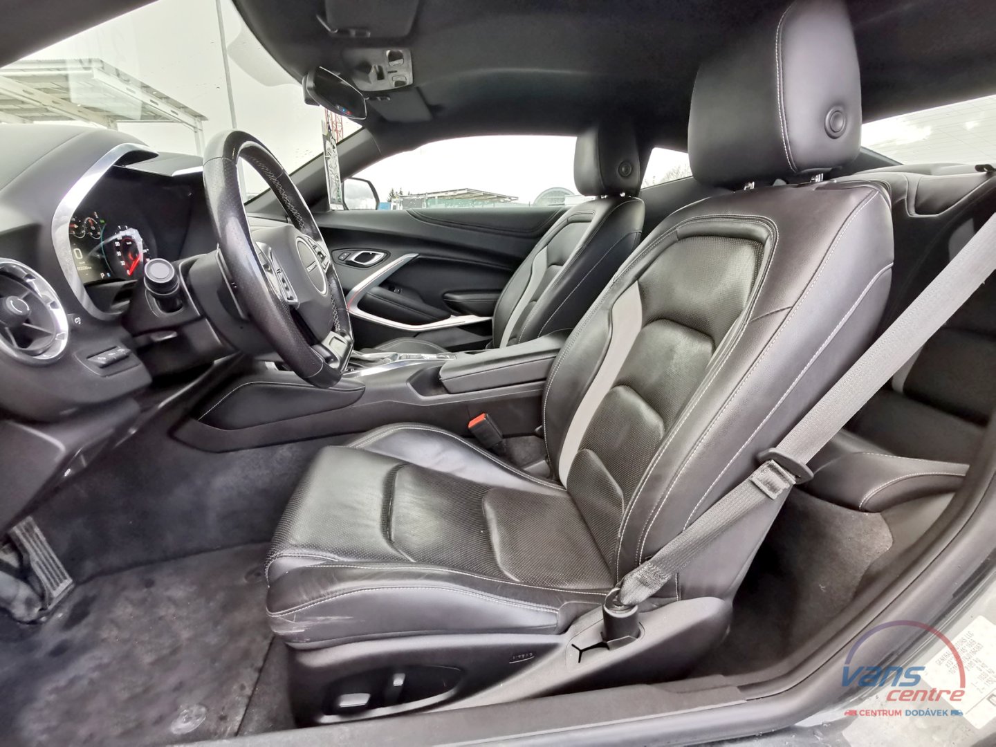 Chevrolet CAMARO 6.2 V8/333KW AT/ BOSE/ NAVI/ HUD