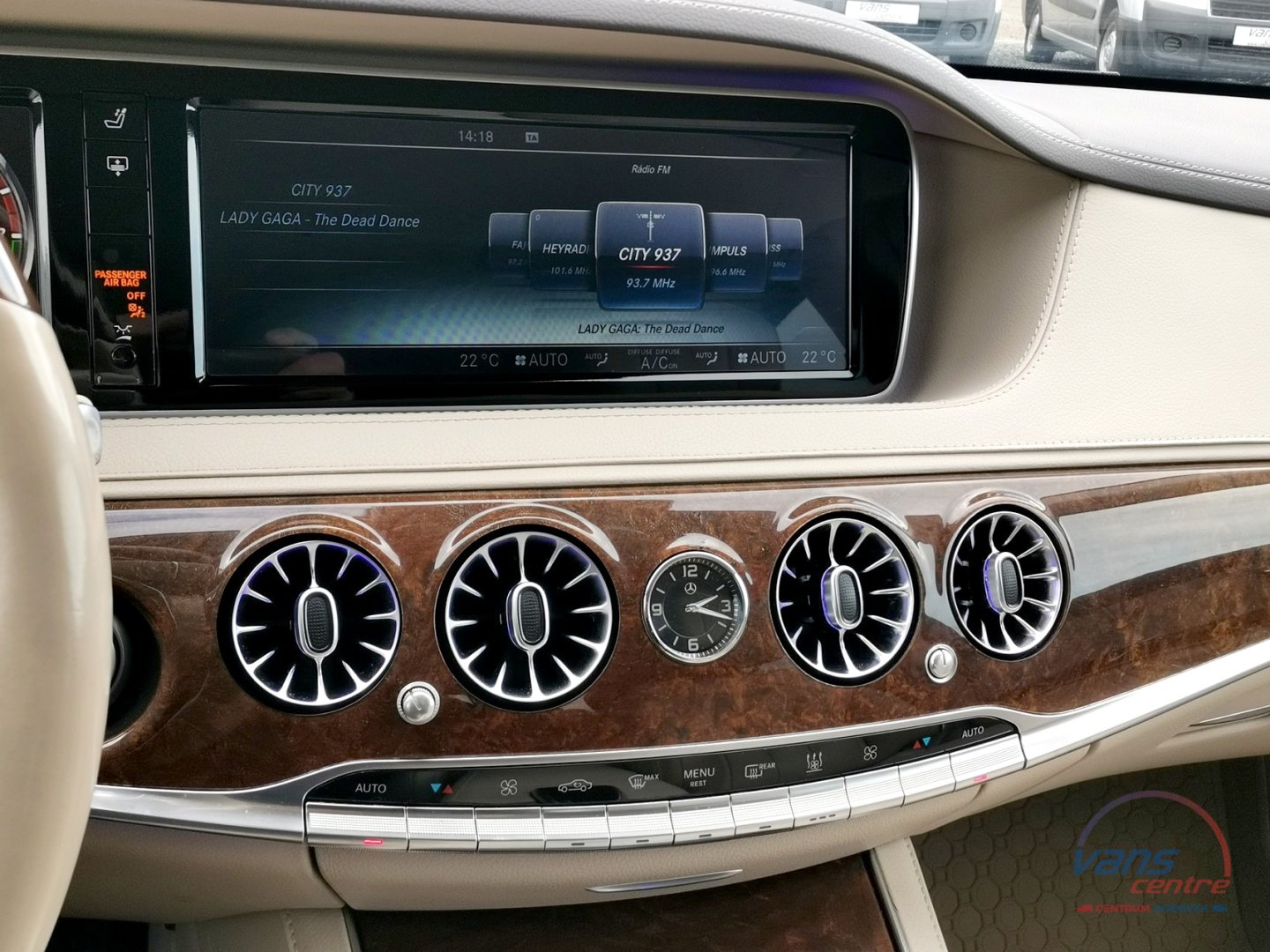 Mercedes-Benz S 500 L PLUG-IN HYBRID/ MASÁŽ/ NIGHT/ EXCLUSIVE  