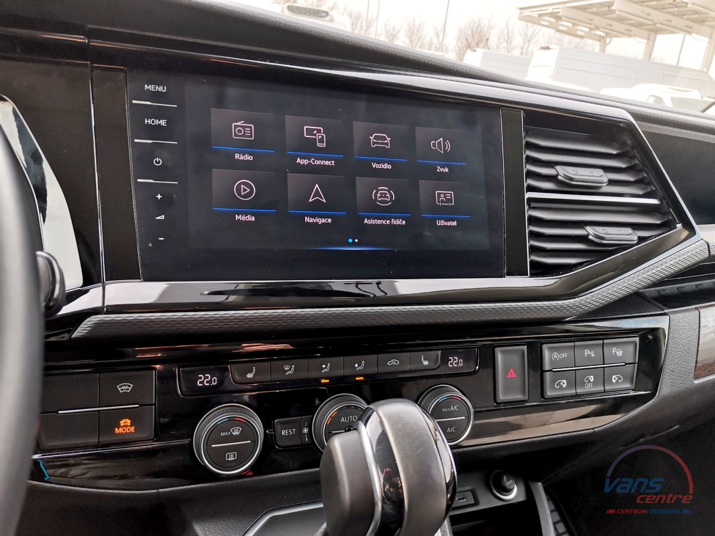 Volkswagen MULTIVAN 2.0TDI/150KW DSG/ 4 MOTION/ HIGHLINE/ ZÁRUKA