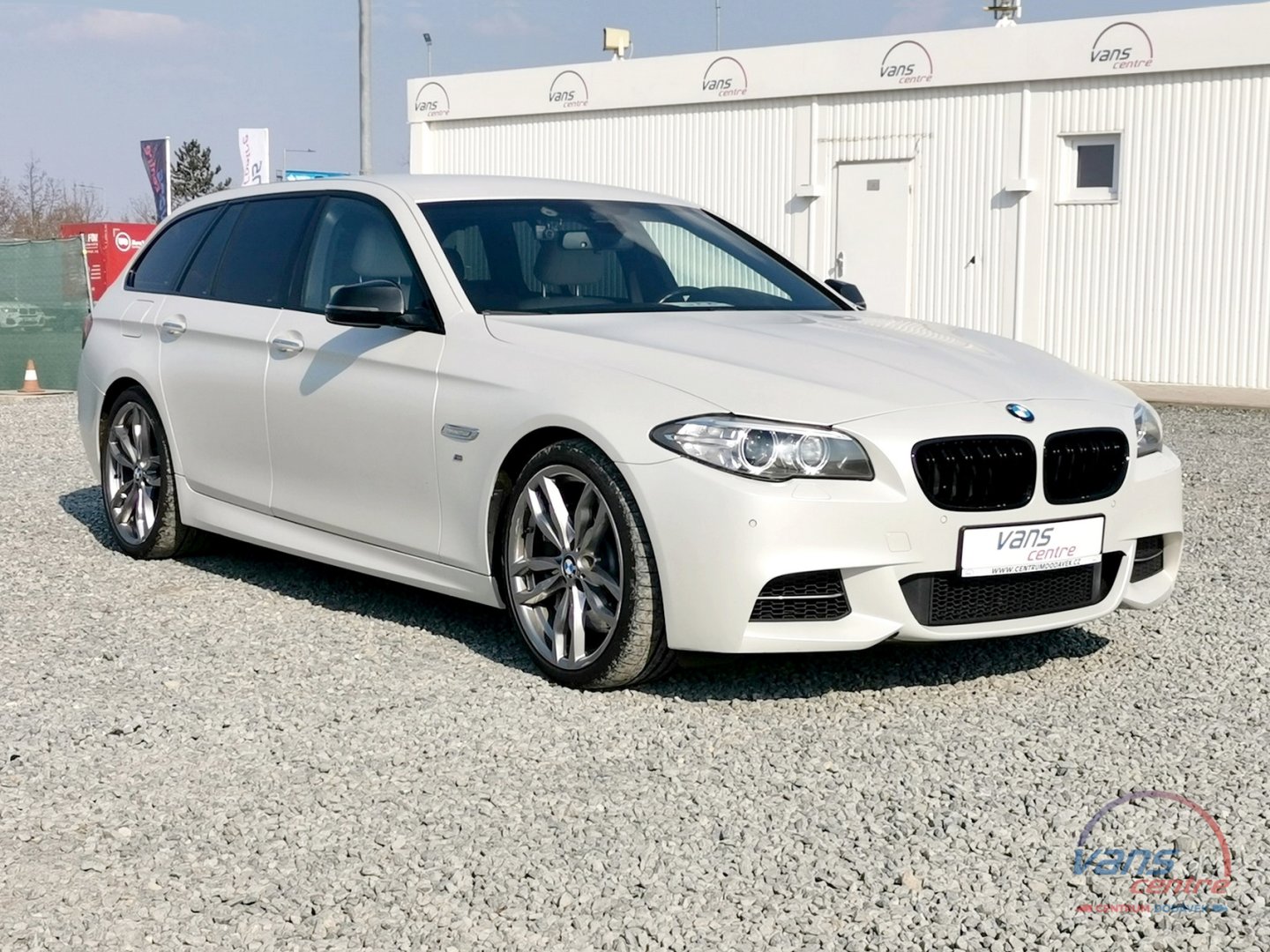 BMW M 550D 280KW XDRIVE/ TOURING/ HUD/ WEBASTO/ TAŽNÉ  