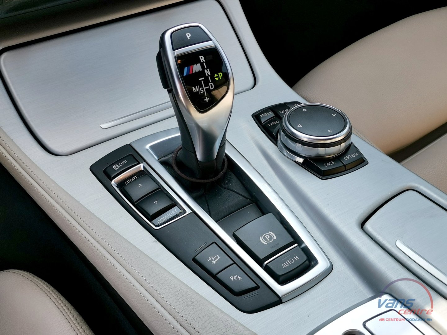 BMW M 550D 280KW XDRIVE/ TOURING/ HUD/ WEBASTO/ TAŽNÉ  