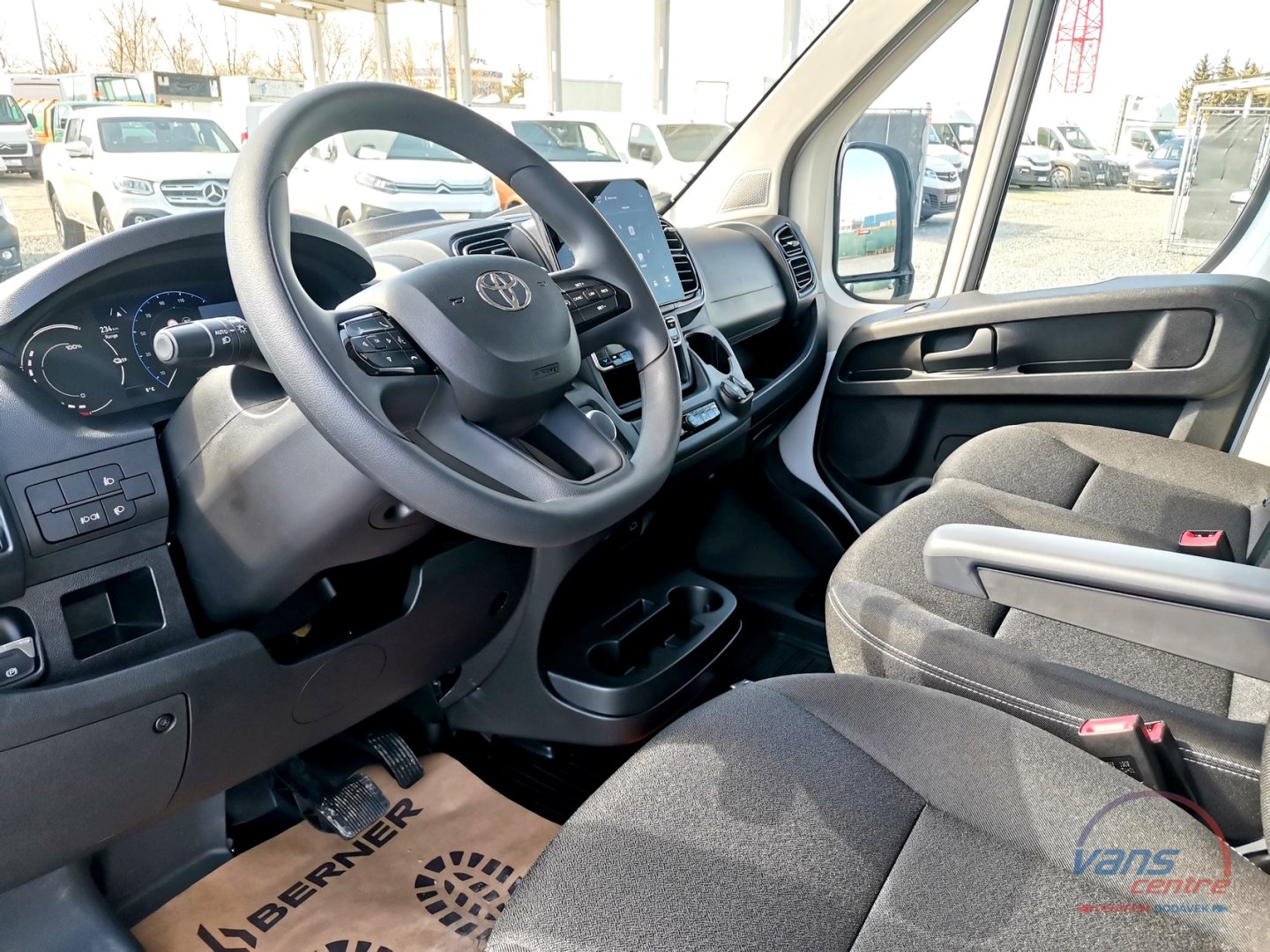 Toyota PROACE MAX EV 110KWH ACTIVE L5H2/ NOVÉ!