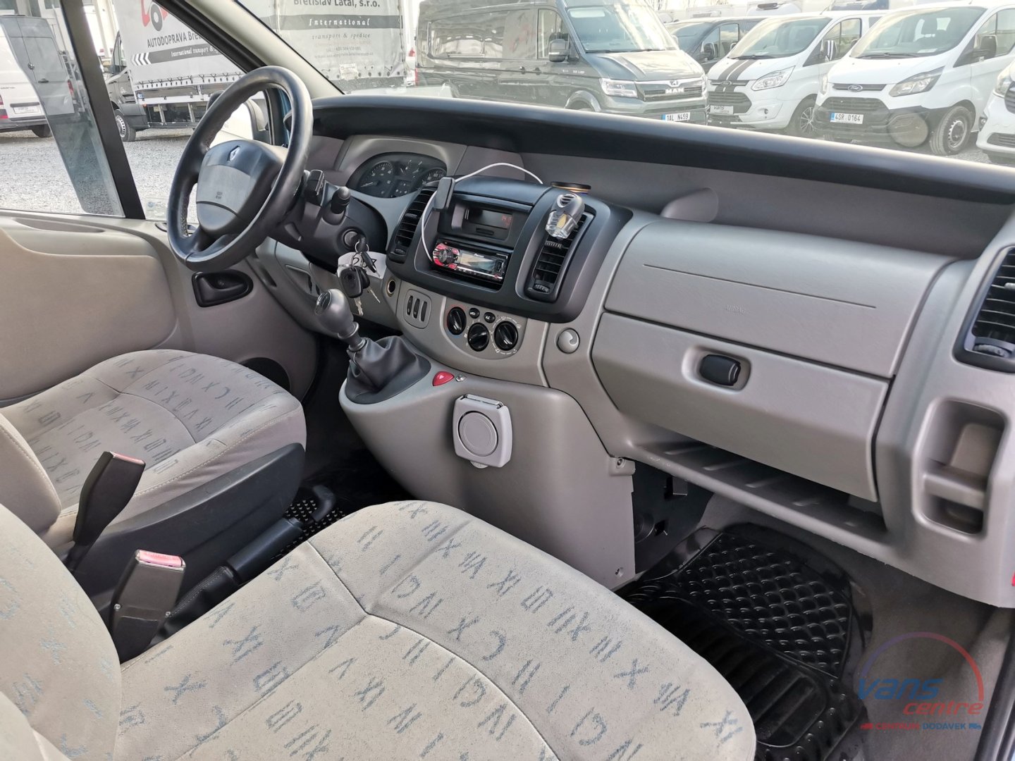 Renault TRAFIC 2.5DCI/99KW L1H1 7 MÍST/ GENERATION/ TAŽNÉ