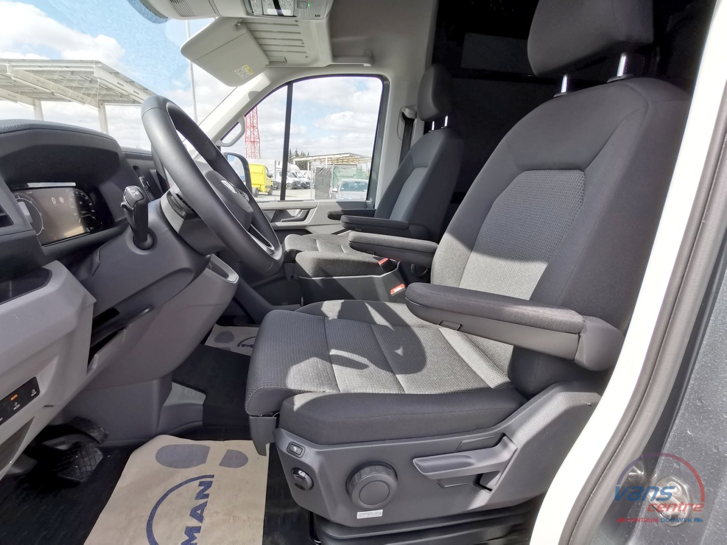 MAN TGE 3.180/AT 4X4/ MAXI XL/ ČR/ 1.MAJ. 