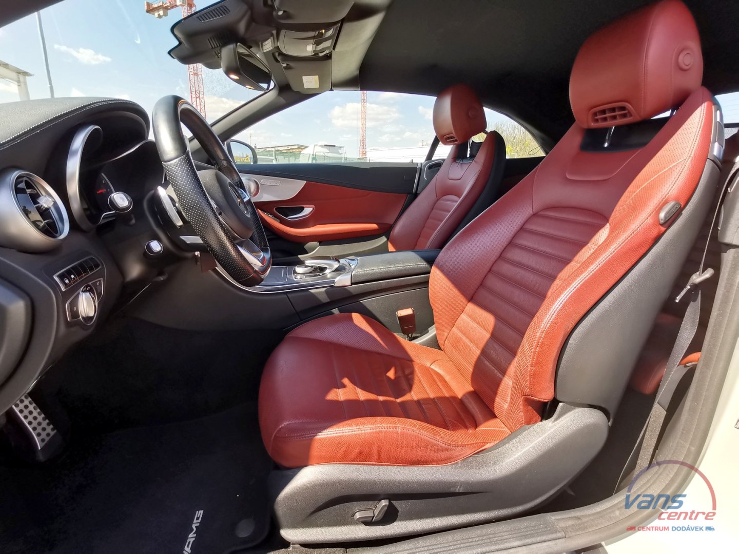 Mercedes-Benz C300 CABRIO/ AMG/ BURMESTER/ ČR