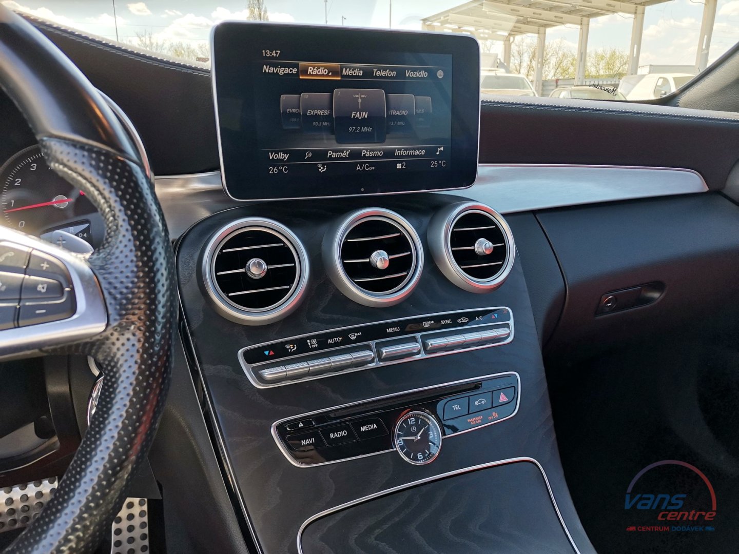 Mercedes-Benz C300 CABRIO/ AMG/ BURMESTER/ ČR