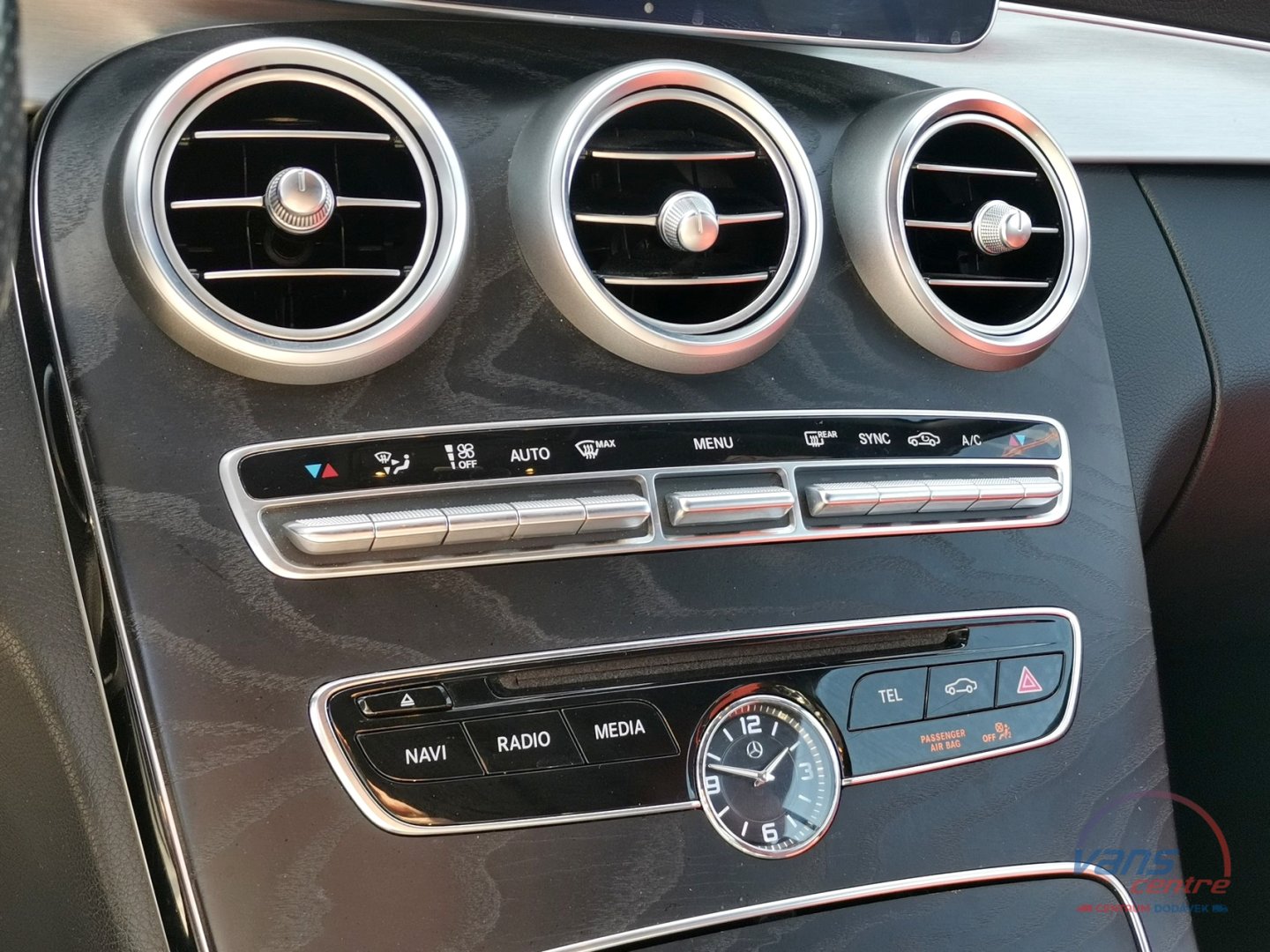 Mercedes-Benz C300 CABRIO/ AMG/ BURMESTER/ ČR