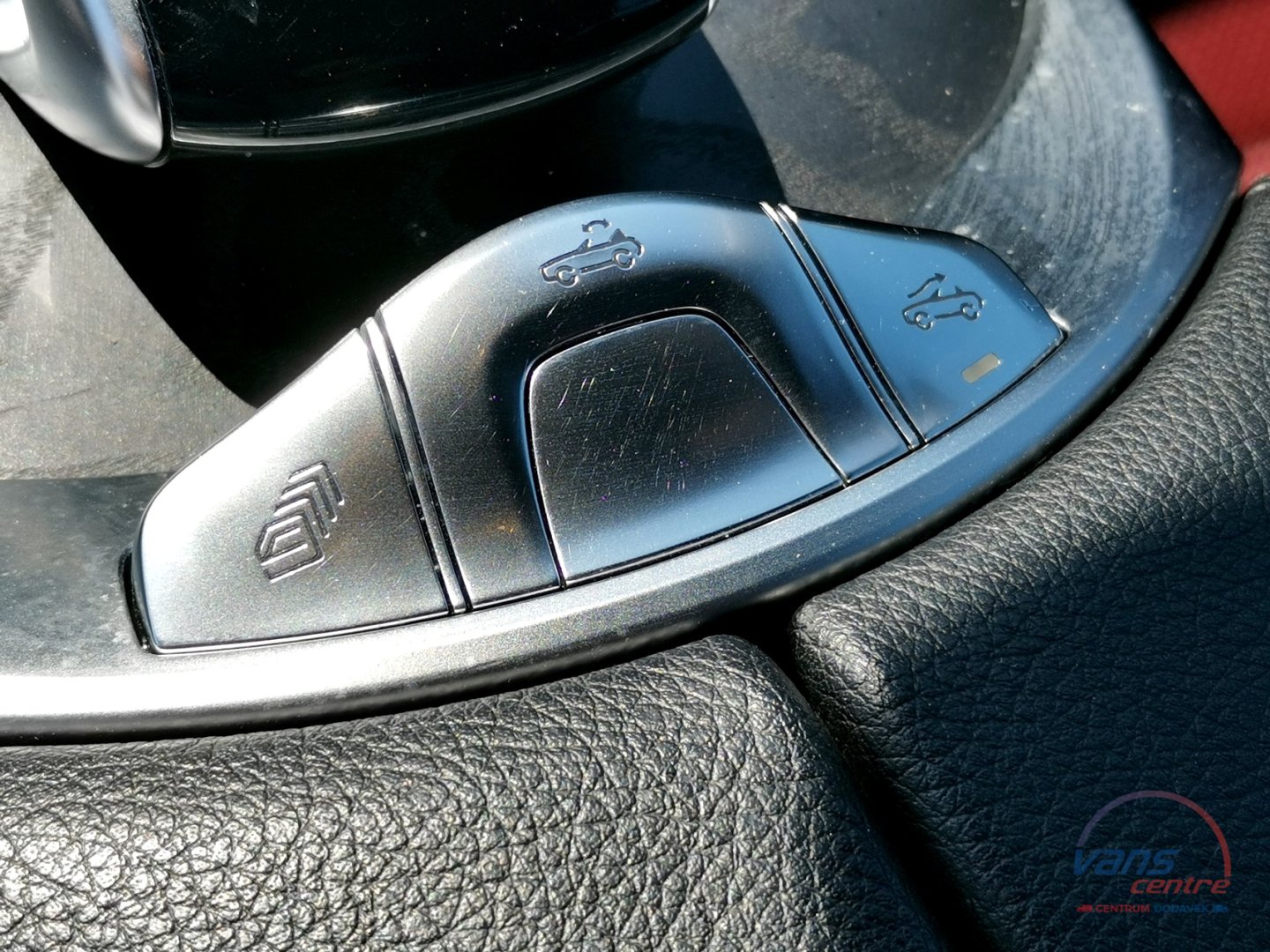 Mercedes-Benz C300 CABRIO/ AMG/ BURMESTER/ ČR