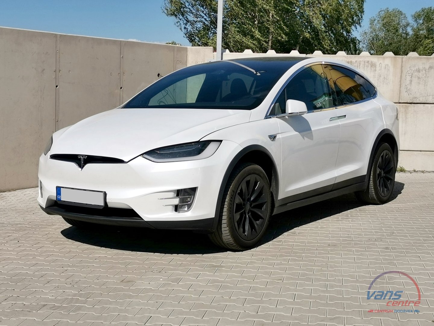 Tesla MODEL X LONG RANGE/ 398KW/ 7 MÍST/ TOP VÝBAVA!