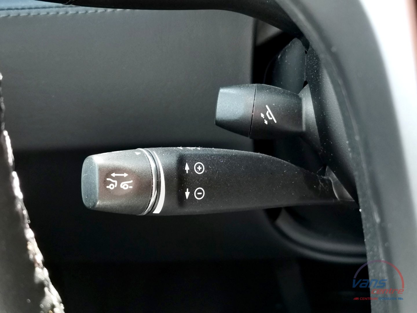 Tesla MODEL X LONG RANGE/ 398KW/ 7 MÍST/ TOP VÝBAVA!